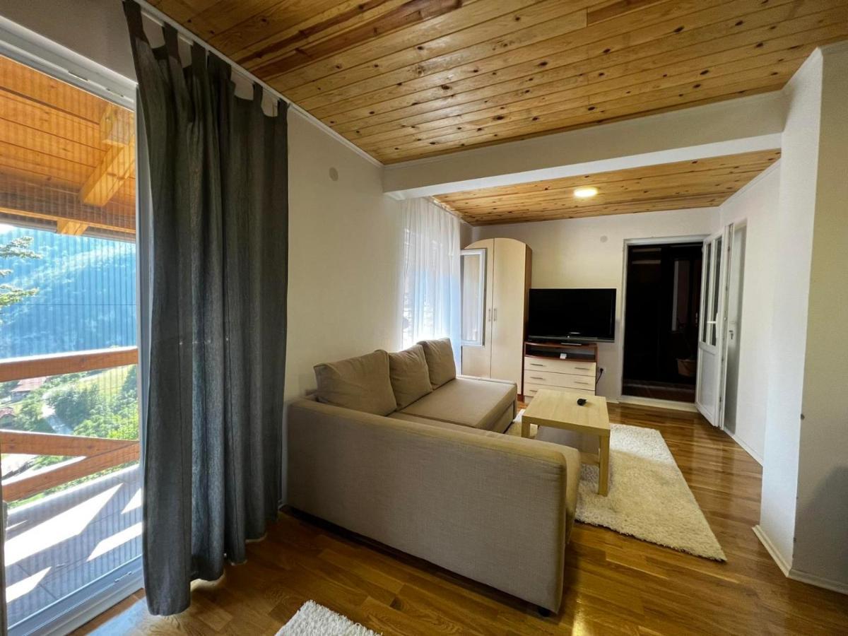 Hotel Ljubav Stara Zaovine Lazici Esterno foto
