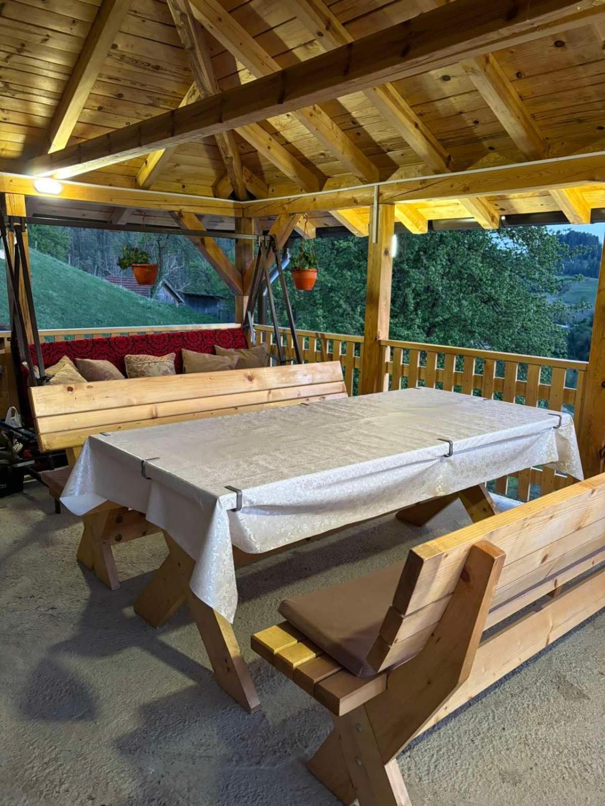 Hotel Ljubav Stara Zaovine Lazici Esterno foto